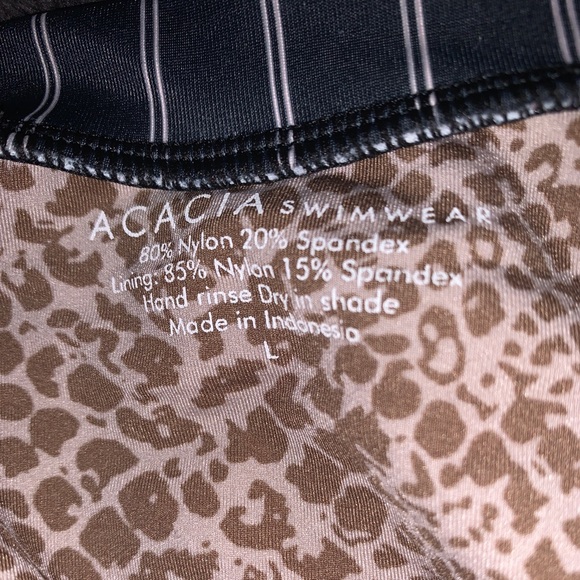 Acacia One Piece - Picture 3 of 4